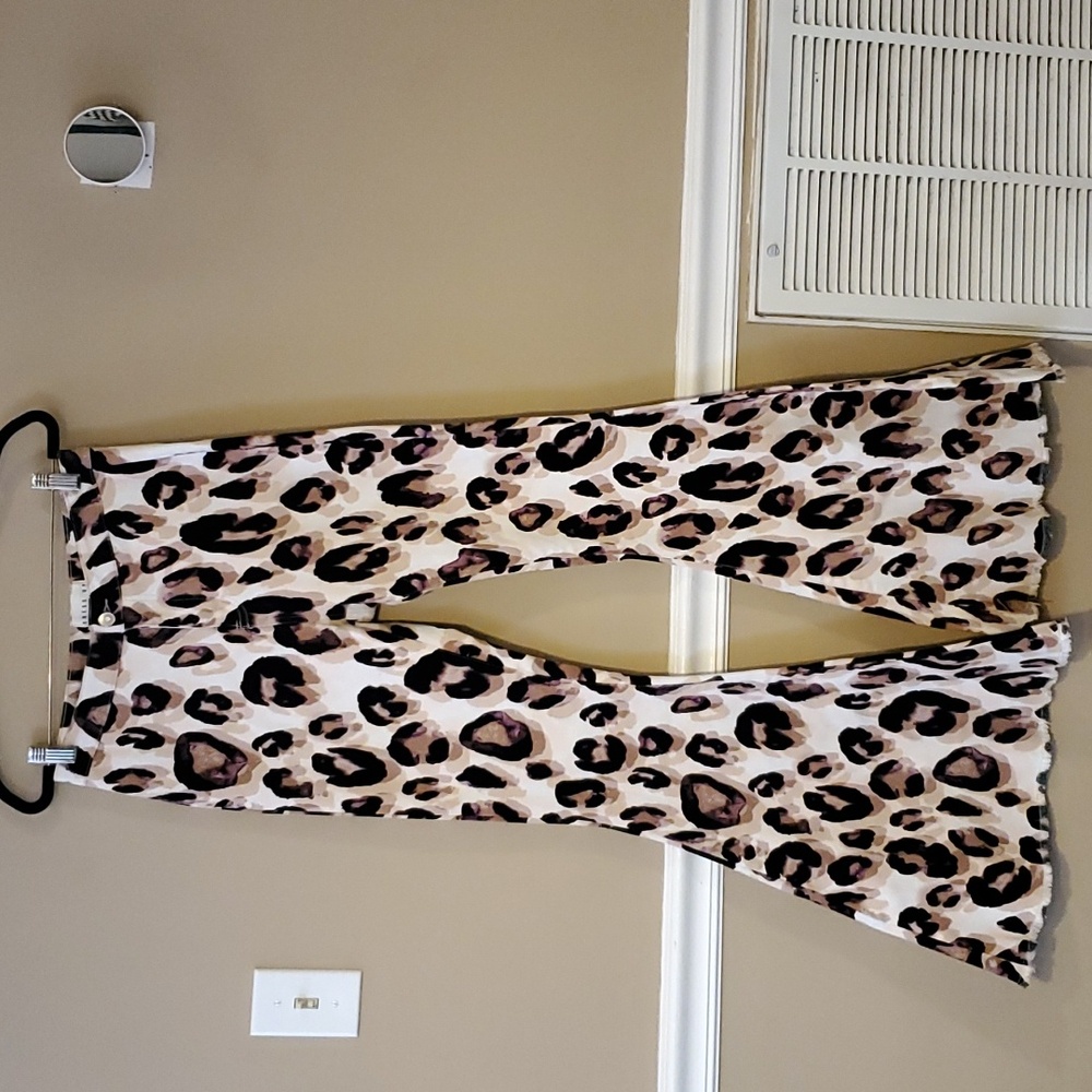 Dress Up Brandwear Micro Corduroy Leopard High Rise Flare Pants Size M